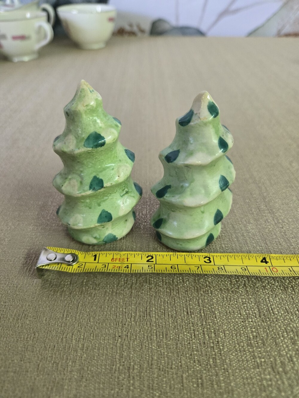 Holiday Ceramic Tree Salt and Pepper Shakers - Green - Picture 3 of 4